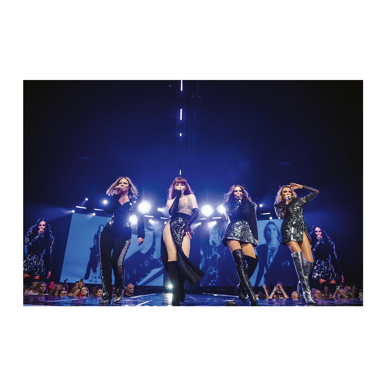The Girls Aloud Show: Deluxe Edition Boxset - Image 3